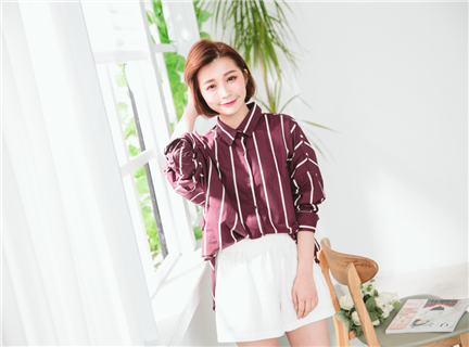 AA197條紋襯衫酒紅