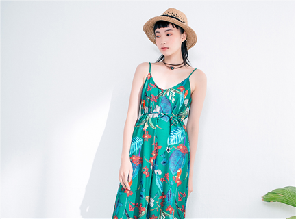 細肩度假風印花休閒綁帶連身寬褲